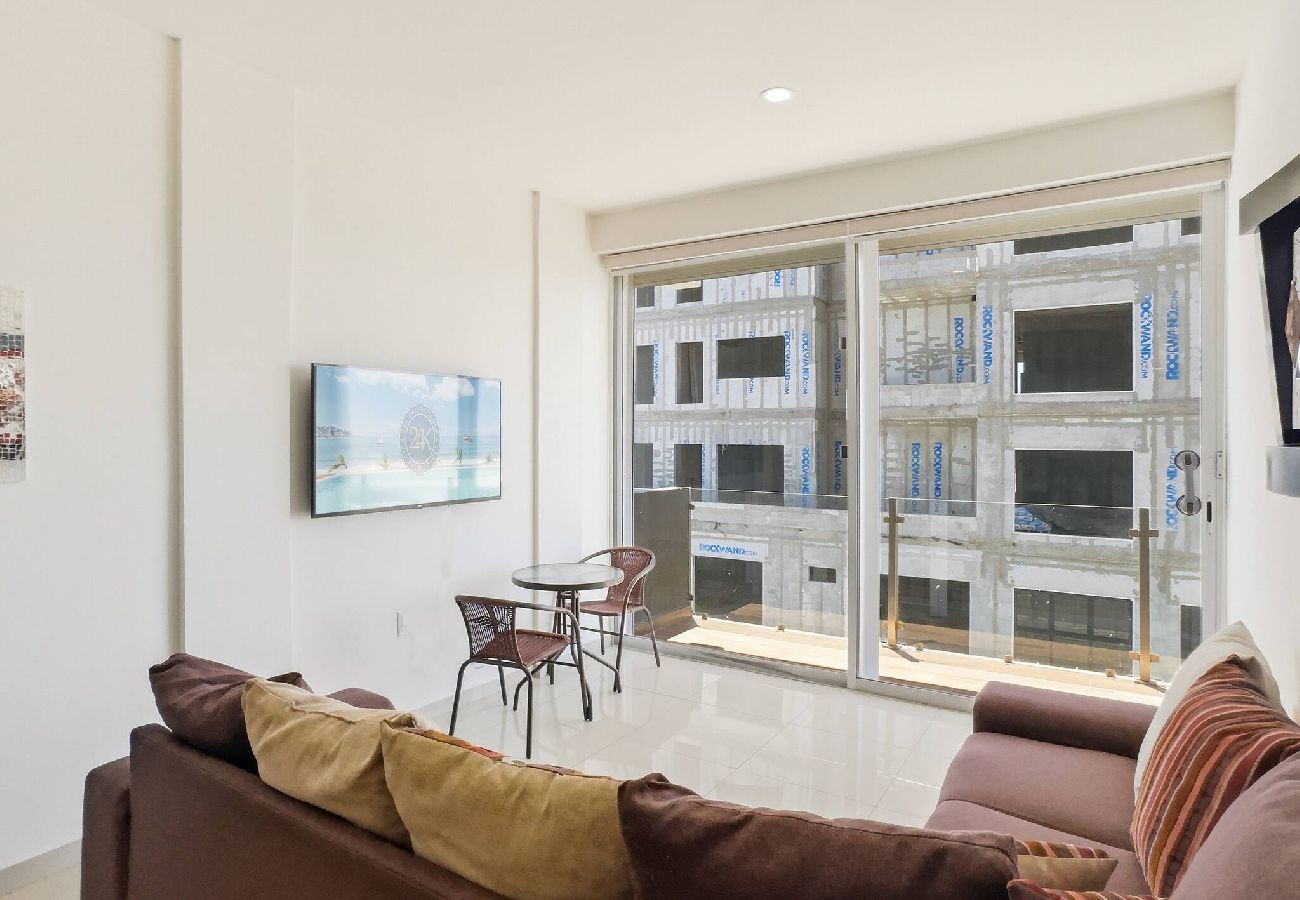 Apartment in Mazatlán - Pórtico | Malecón, Pool & Gym for 6 