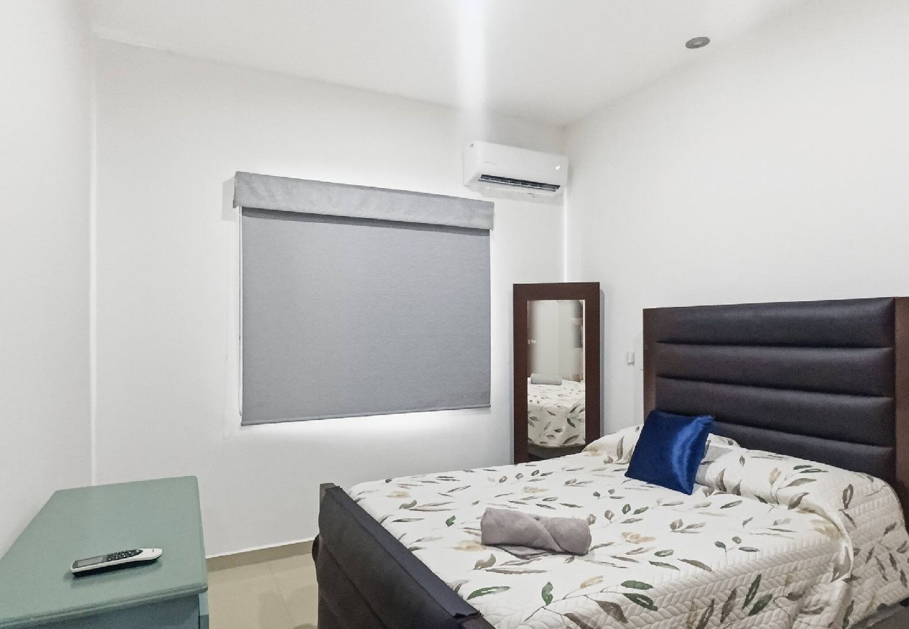 Apartment in Mazatlán - Sábalo Country | Inexpensive with AC | For 7 