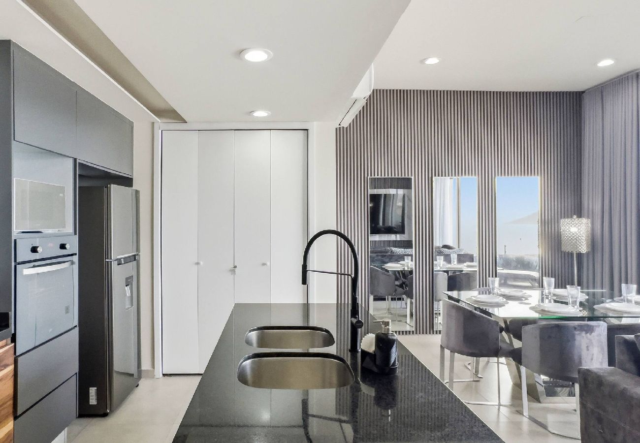 Apartment in Mazatlán - Torre Catania | 2Q+King, Ocean View & Pool 